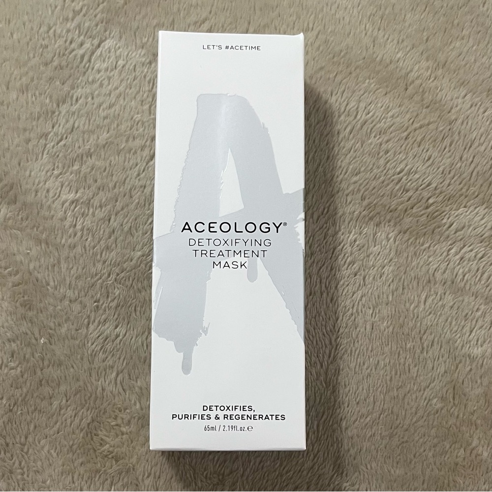 Aceology Detoxifying Treatment Mask 2.19 fl oz. Face Vegan Cruelty Free  (NEW)